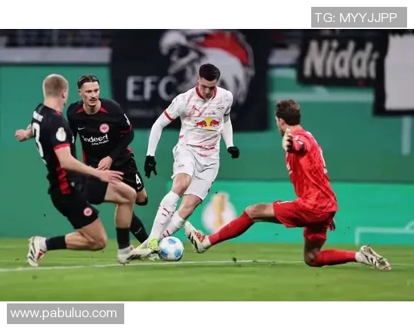 奥格斯堡主场迎战莱比锡能否打破连败局面引发关注 奥格斯堡主场迎战莱比锡能否打破连败局面引发关注