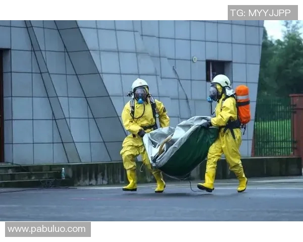 眉山体育馆精彩足球比赛直播全程回顾与精彩瞬间分享