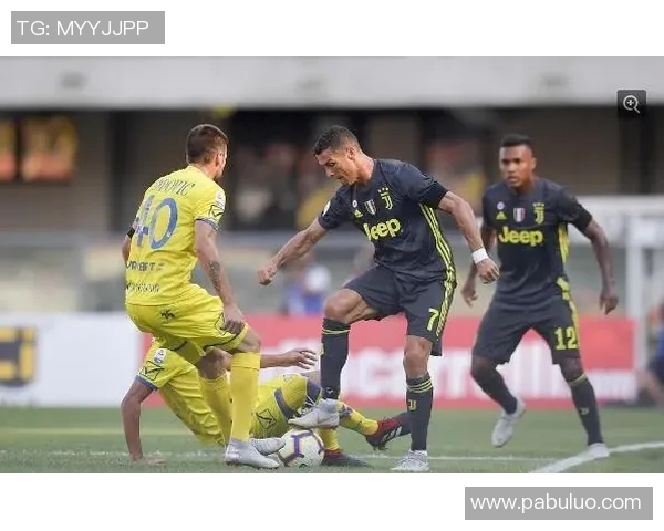 墨西哥U2战意大利足球队激情对决引发全球关注与热议