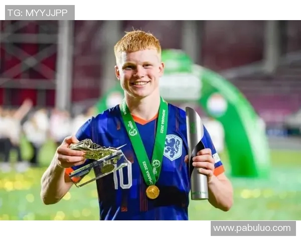 佩德里:年轻天才在足球场上的闪耀之路与未来展望 佩德里:年轻天才在足球场上的闪耀之路与未来展望